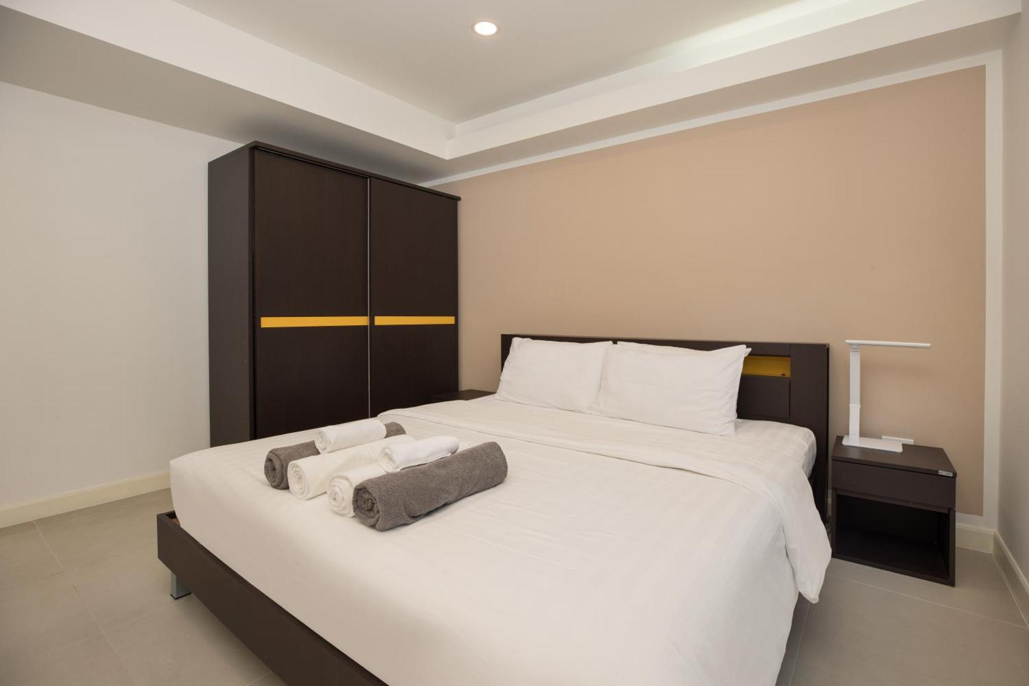 Woodbridge Property At Karon Butterfly Ban Karon الغرفة الصورة